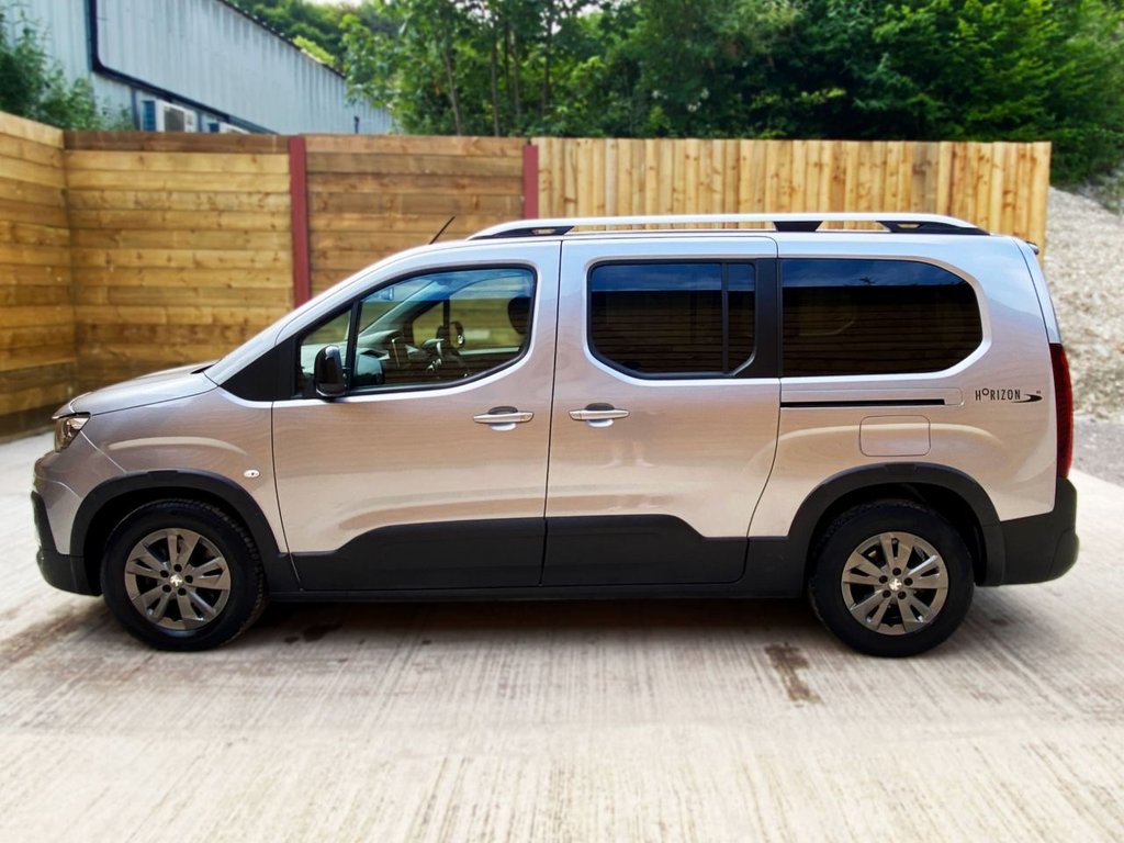 Used Peugeot Rifter 2022 for sale - 76582010: Photo 8