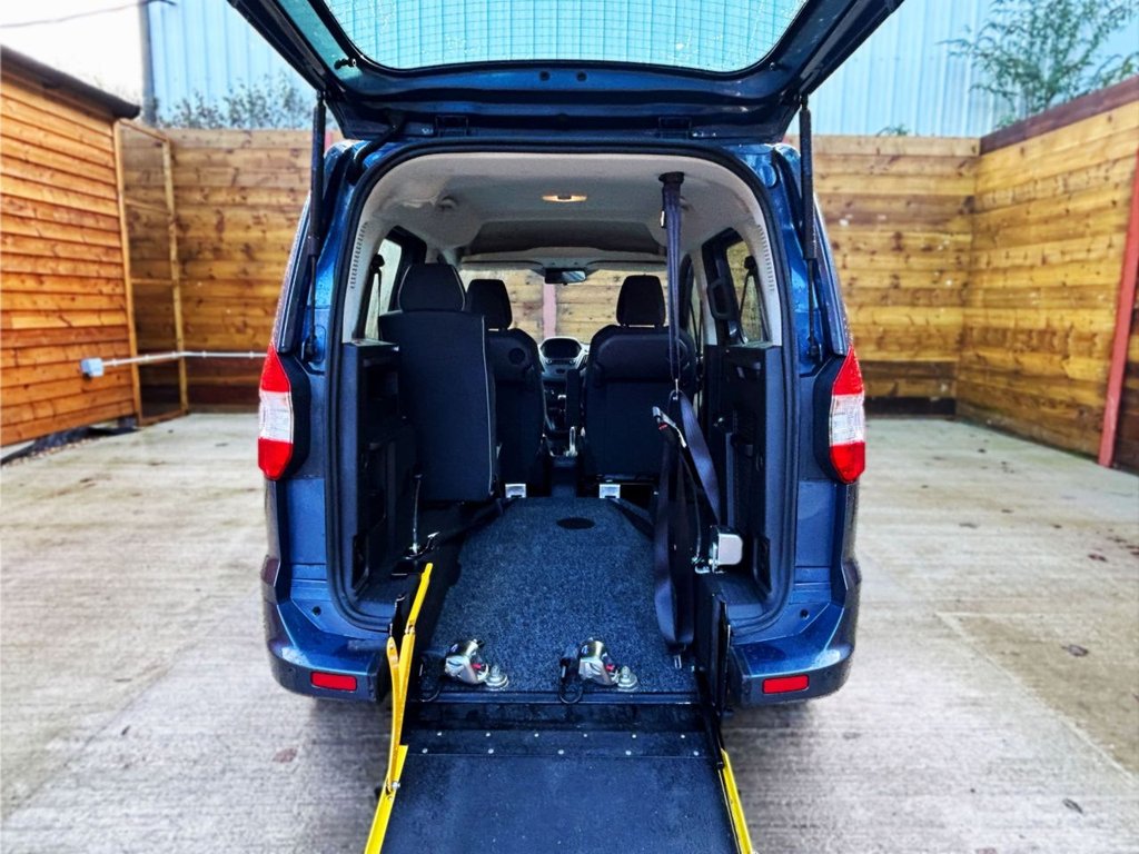 Used Ford Tourneo Courier 2020 for sale - 77161479: Photo 14