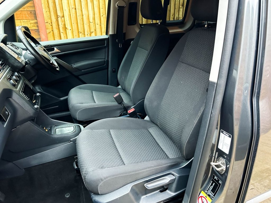 Used Volkswagen Caddy Life 2020 for sale - 77327878: Photo 12