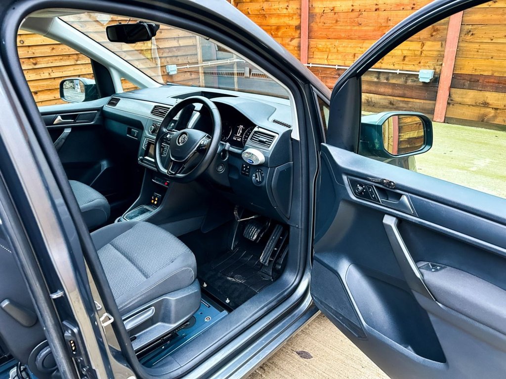 Used Volkswagen Caddy Life 2020 for sale - 77327878: Photo 7