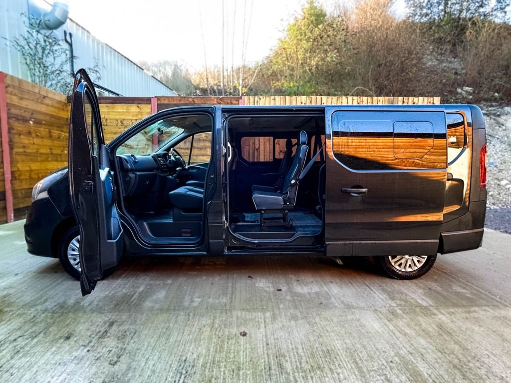 Used Vauxhall Vivaro 2017 for sale - 77287454: Photo 16