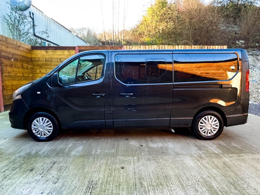 Used Vauxhall Vivaro 2017 for sale - 77287454: Photo 8