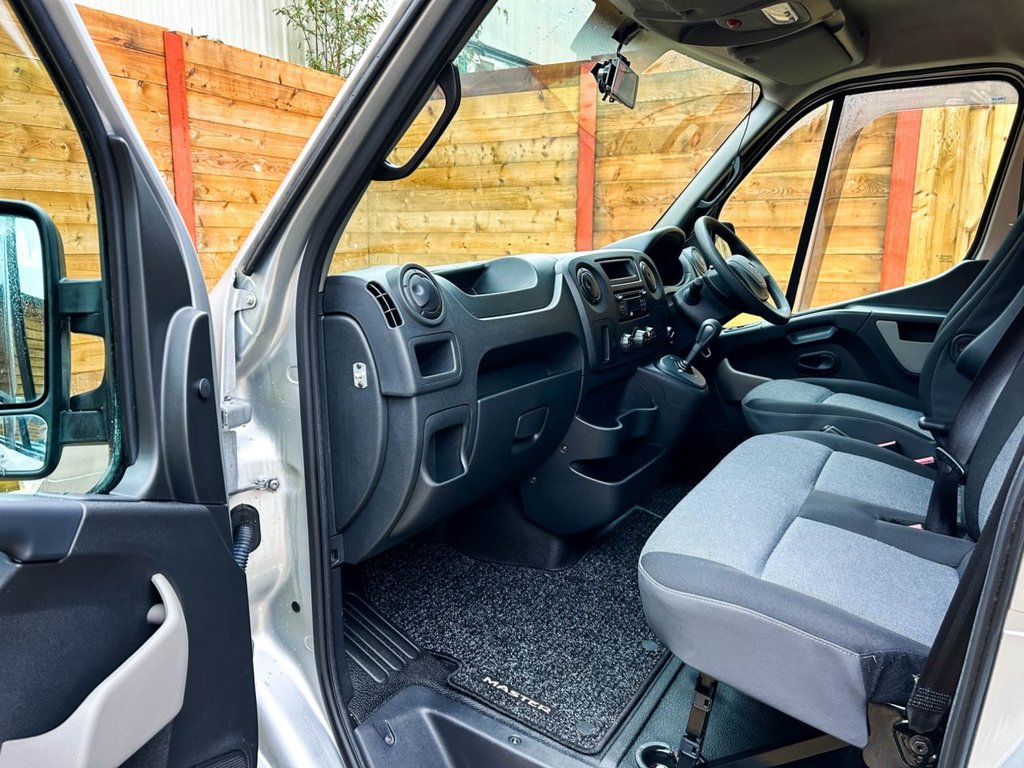 Used Renault Master 2018 for sale - 76496320: Photo 18