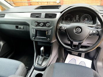 Used Volkswagen Caddy Maxi Life 2020 for sale - 79482153: Photo