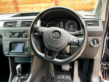 Used Volkswagen Caddy Maxi Life 2018 for sale - 78154086: Photo