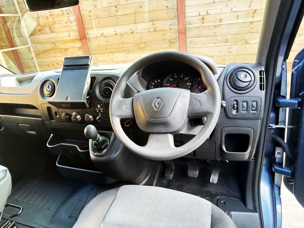 Used Renault Master 2018 for sale - 76454535: Photo 2