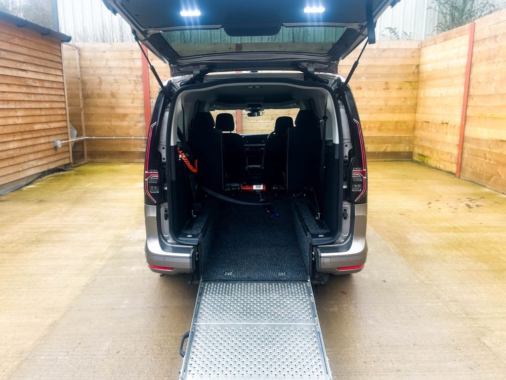 Used Volkswagen Caddy Maxi 2022 for sale - 77583808: Photo 13