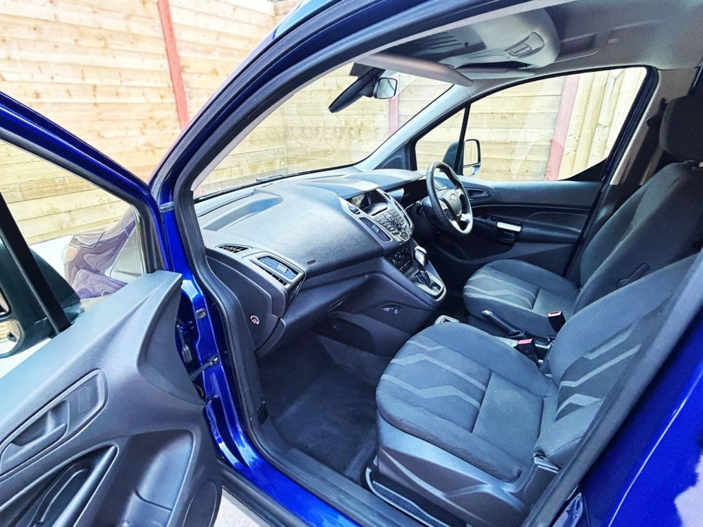 Used Ford Grand Tourneo Connect 2018 for sale - 76119298: Photo 11