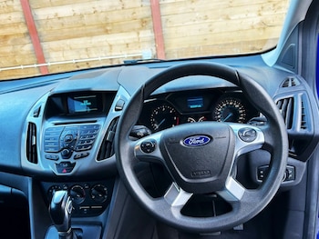 Used Ford Grand Tourneo Connect 2018 for sale - 76119298: Photo