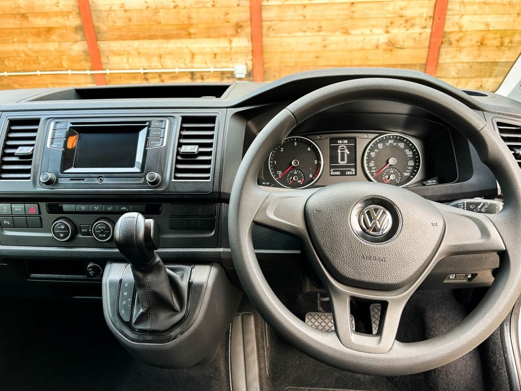 Used Volkswagen Transporter 2017 for sale - 77547231: Photo 2