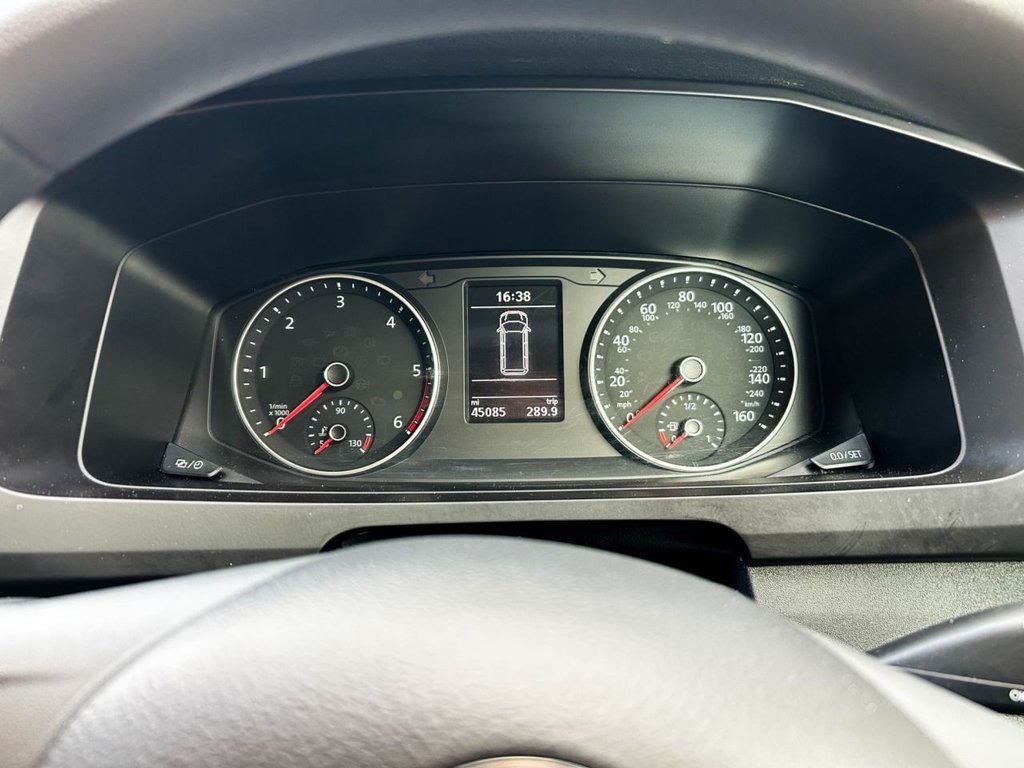 Used Volkswagen Transporter 2017 for sale - 77547231: Photo 27