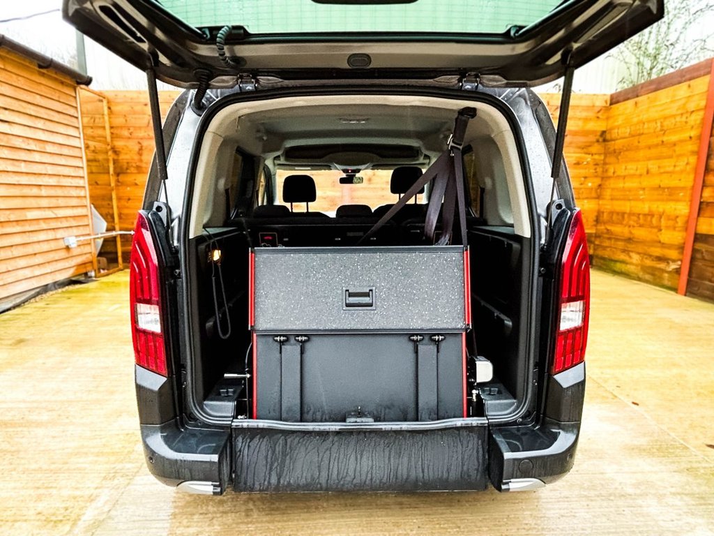 Used Peugeot Rifter 2020 for sale - 76724883: Photo 13