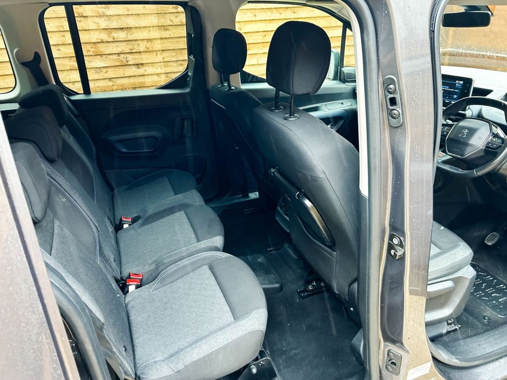 Used Peugeot Rifter 2020 for sale - 76724883: Photo 20