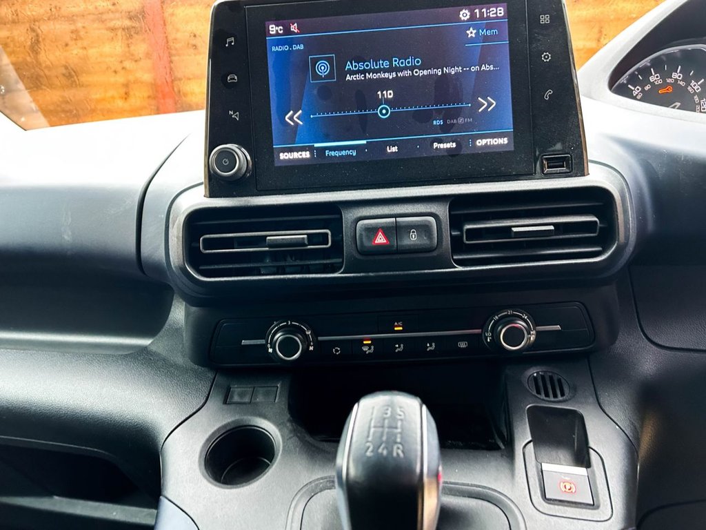 Used Peugeot Rifter 2020 for sale - 76724883: Photo 25