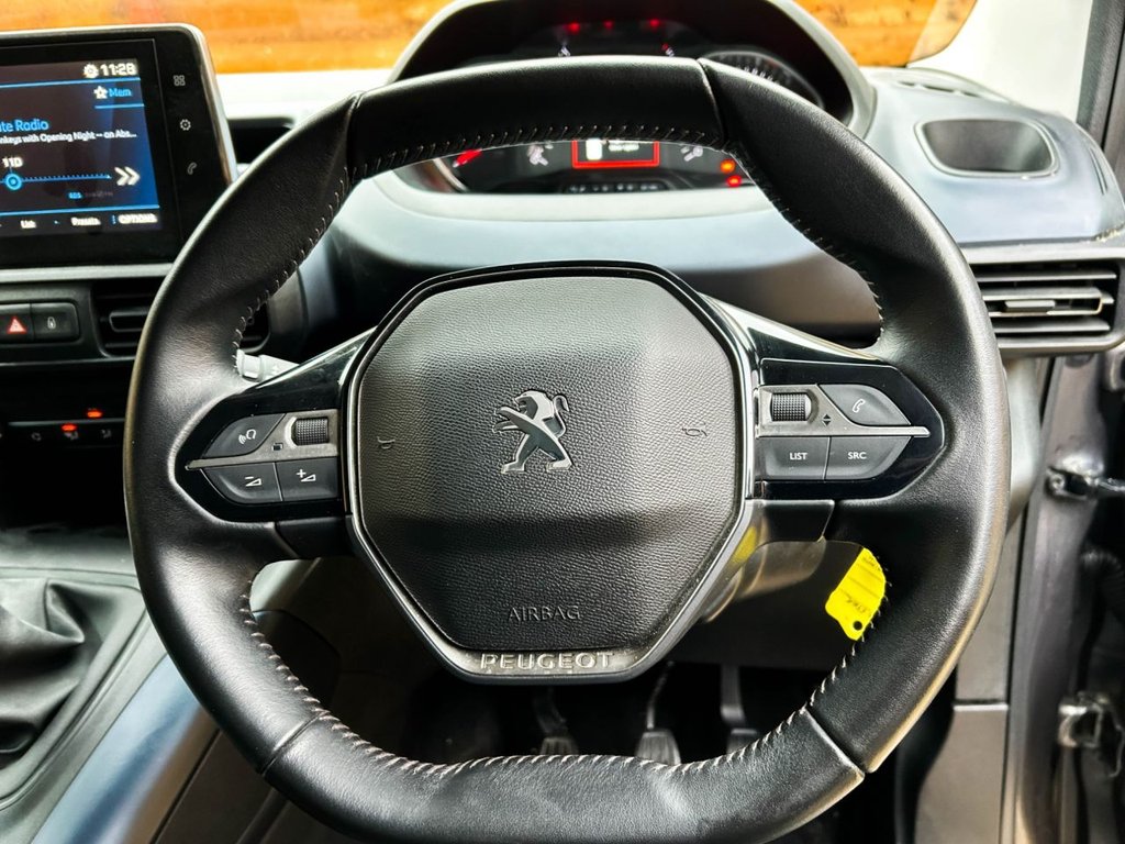 Used Peugeot Rifter 2020 for sale - 76724883: Photo 26