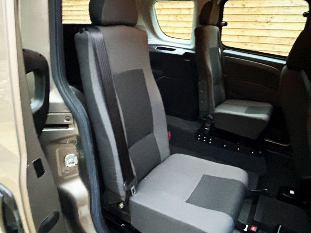 Used Fiat Doblo 2018 for sale - 76698849: Photo 14