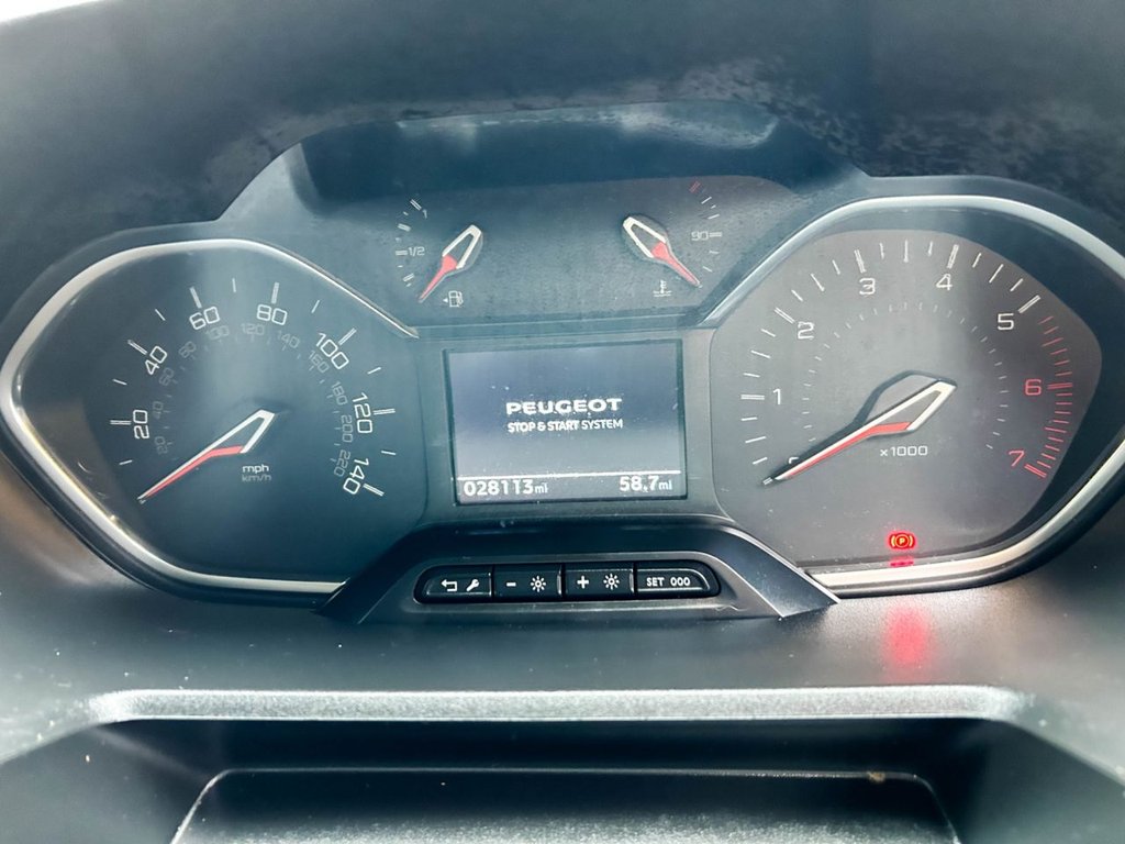 Used Peugeot Rifter 2020 for sale - 77188691: Photo 25