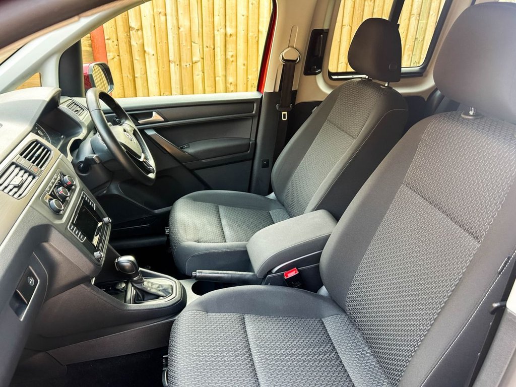 Used Volkswagen Caddy Maxi Life 2018 for sale - 77534807: Photo 15