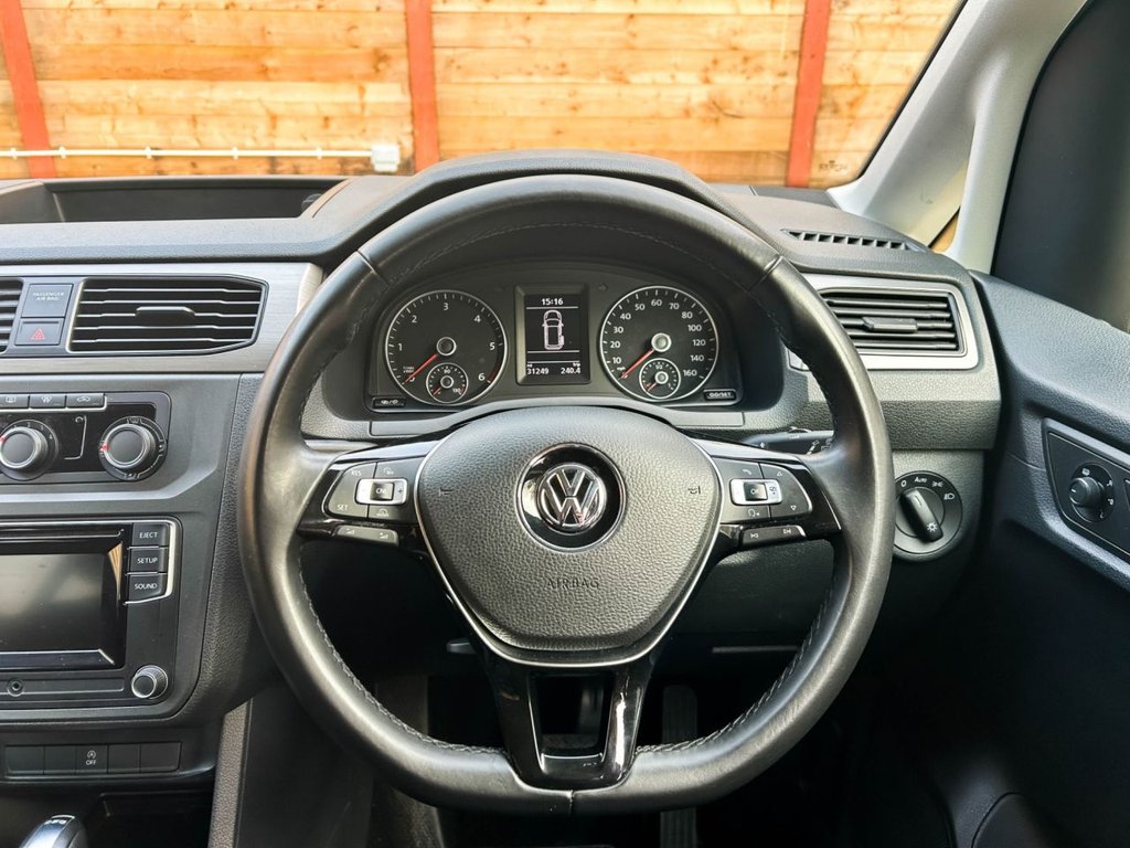 Used Volkswagen Caddy Maxi Life 2018 for sale - 77534807: Photo 18