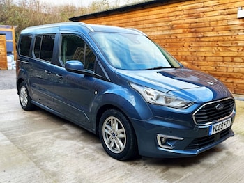 Used Ford Grand Tourneo Connect 2019 for sale - 76698819: Photo