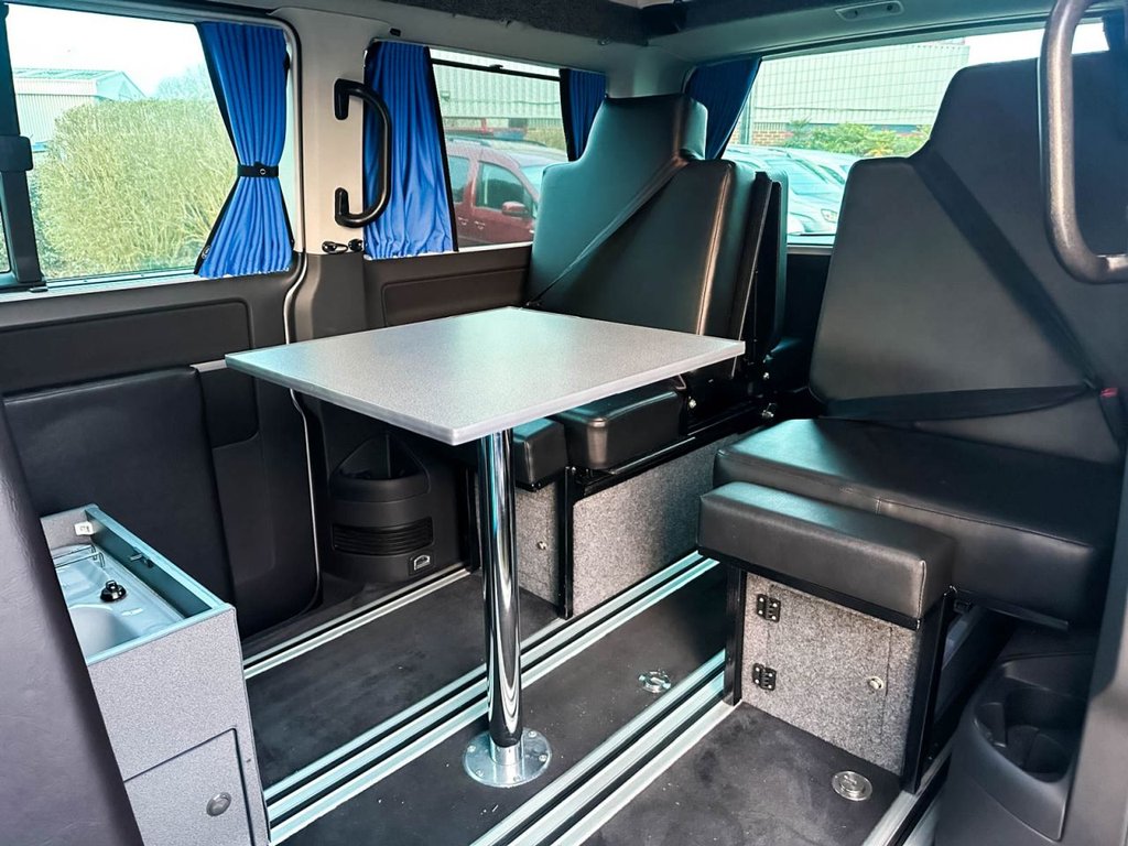 Used Volkswagen Caravelle 2018 for sale - 77821509: Photo 19