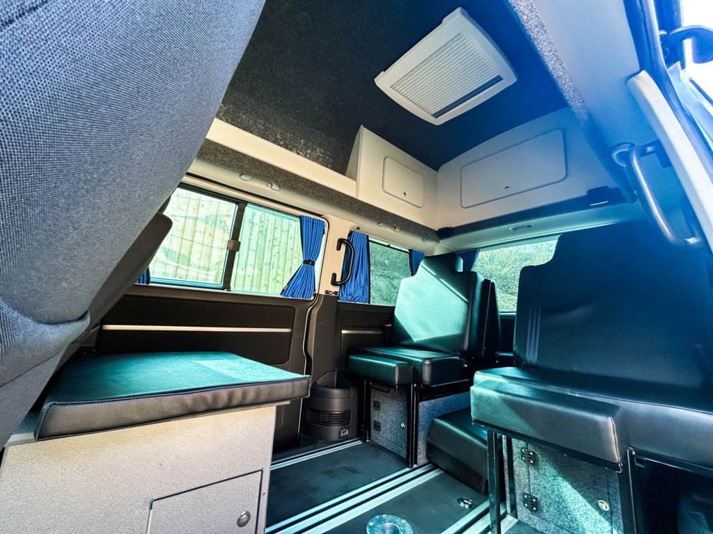 Used Volkswagen Caravelle 2018 for sale - 77821509: Photo 20