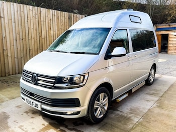 Used Volkswagen Caravelle 2018 for sale - 77821509: Photo
