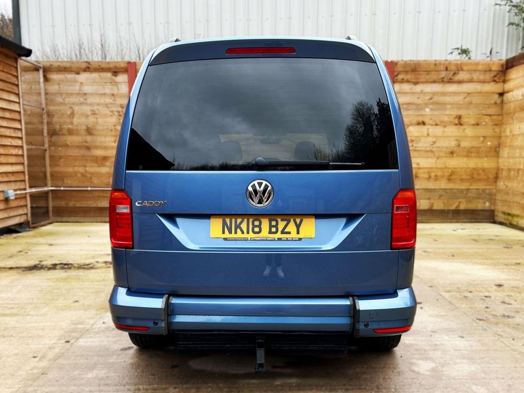 Used Volkswagen Caddy Maxi Life 2018 for sale - 76784175: Photo 11