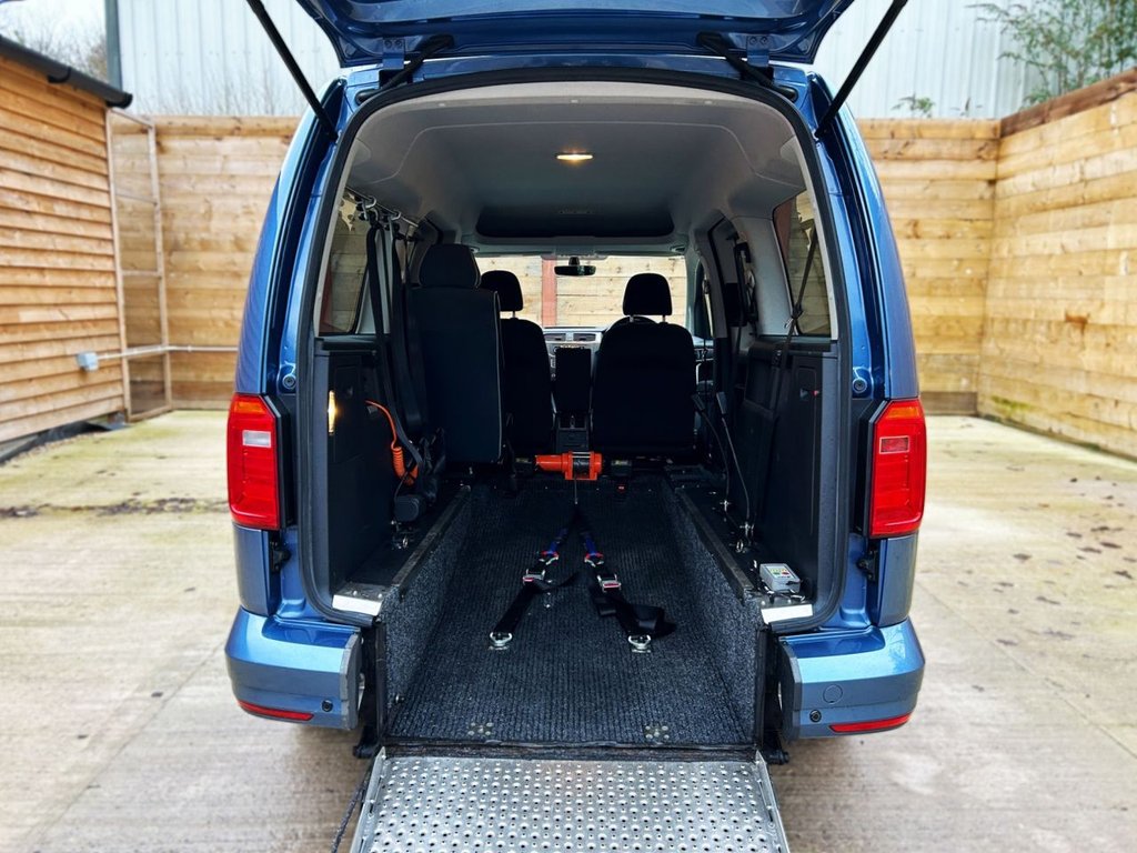 Used Volkswagen Caddy Maxi Life 2018 for sale - 76784175: Photo 13