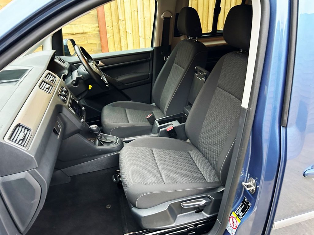 Used Volkswagen Caddy Maxi Life 2018 for sale - 76784175: Photo 23