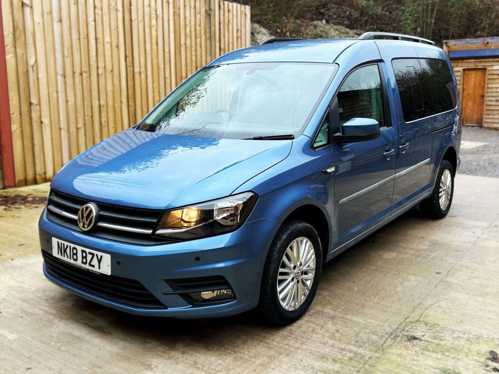 Used Volkswagen Caddy Maxi Life 2018 for sale - 76784175: Photo 3