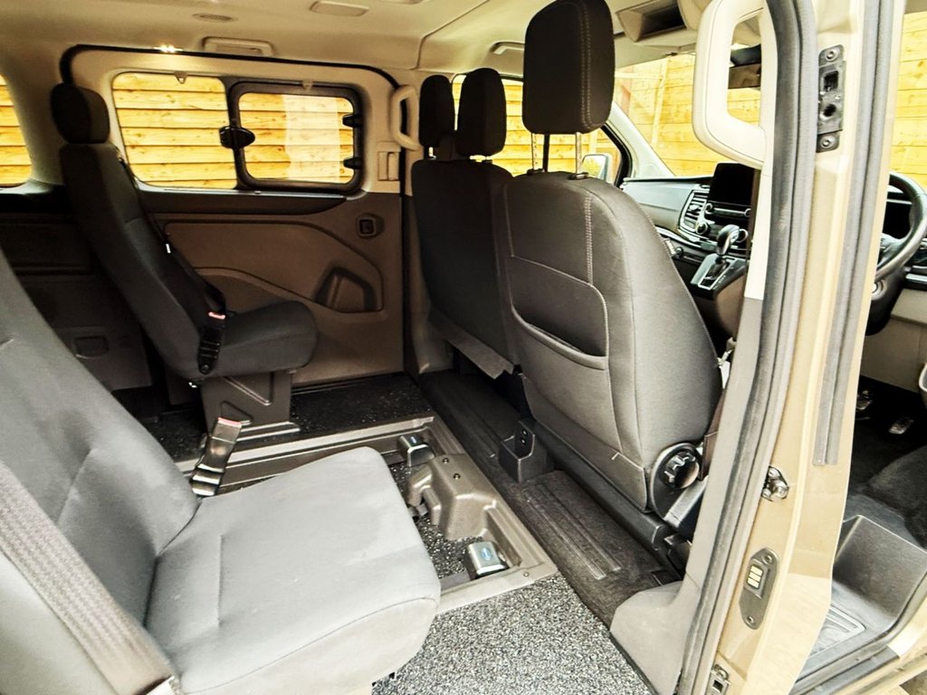 Used Ford Tourneo Custom 2019 for sale - 76147682: Photo 17