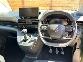 Used Citroen Berlingo 2025 for sale - 78241793: Photo