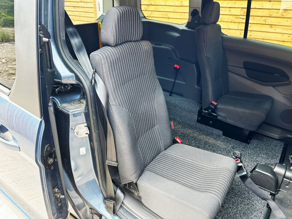 Used Ford Grand Tourneo Connect 2020 for sale - 76454046: Photo 15