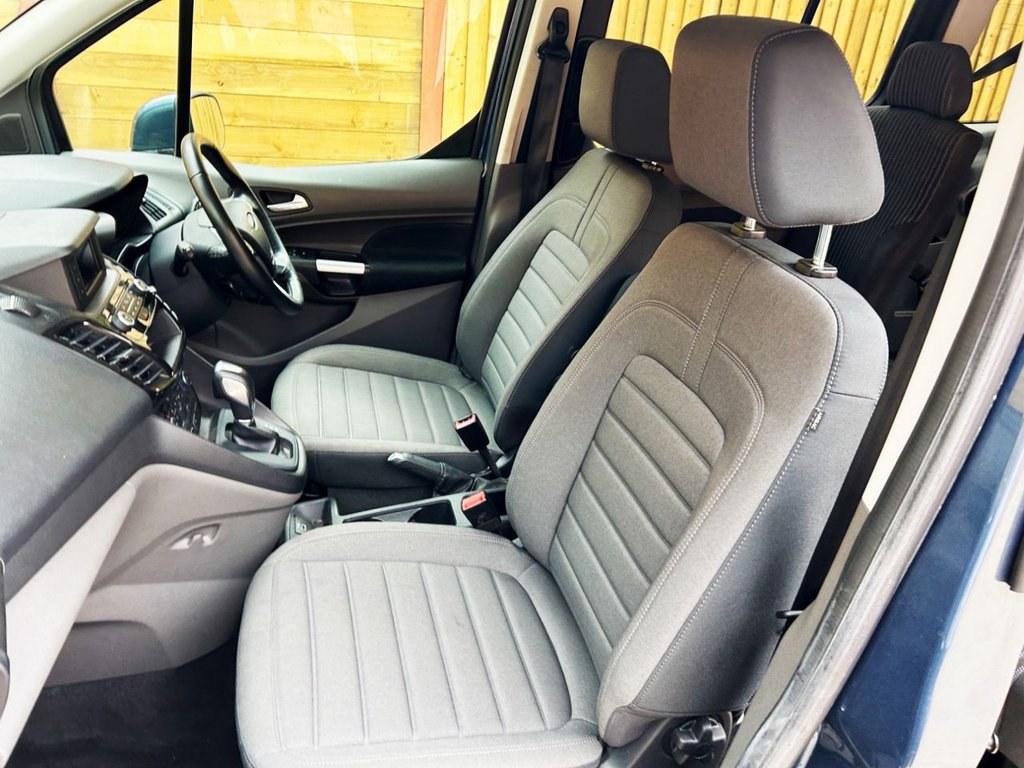 Used Ford Grand Tourneo Connect 2020 for sale - 76454046: Photo 17