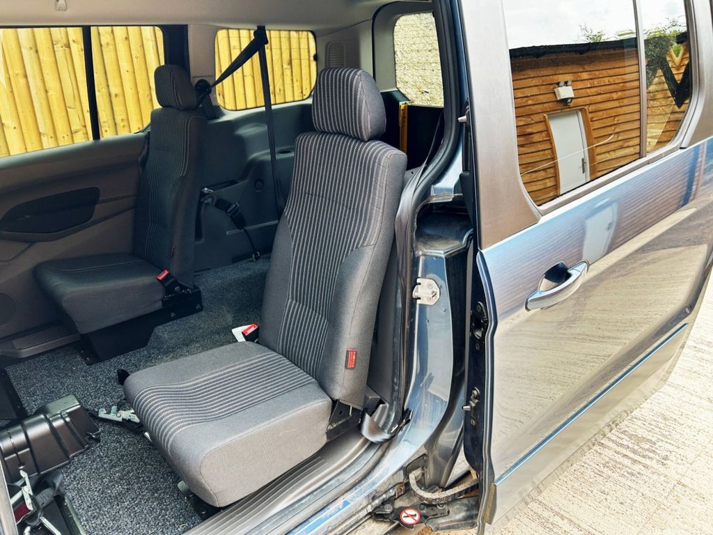 Used Ford Grand Tourneo Connect 2020 for sale - 76454046: Photo 18