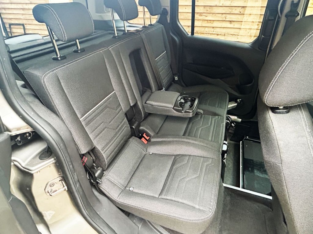 Used Ford Tourneo Connect 2018 for sale - 76909905: Photo 17