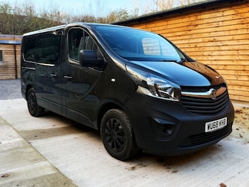 Used Vauxhall Vivaro 2018 for sale - 77421952: Photo