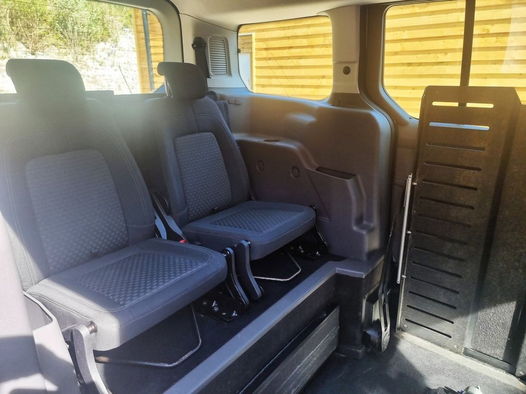 Used Ford Grand Tourneo Connect 2021 for sale - 76429745: Photo 18