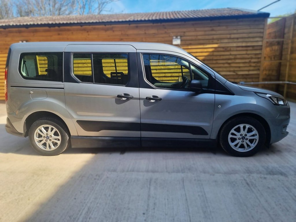 Used Ford Grand Tourneo Connect 2021 for sale - 76429745: Photo 8