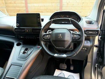 Used Peugeot Rifter 2024 for sale - 79129630: Photo