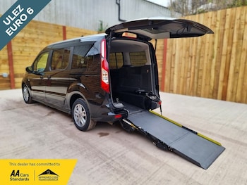 Used Ford Grand Tourneo Connect 2022 for sale - 77879328: Photo