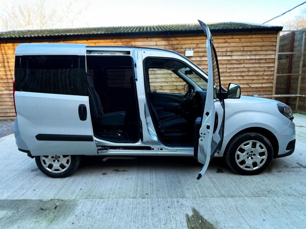 Used Fiat Doblo 2018 for sale - 76883558: Photo 15