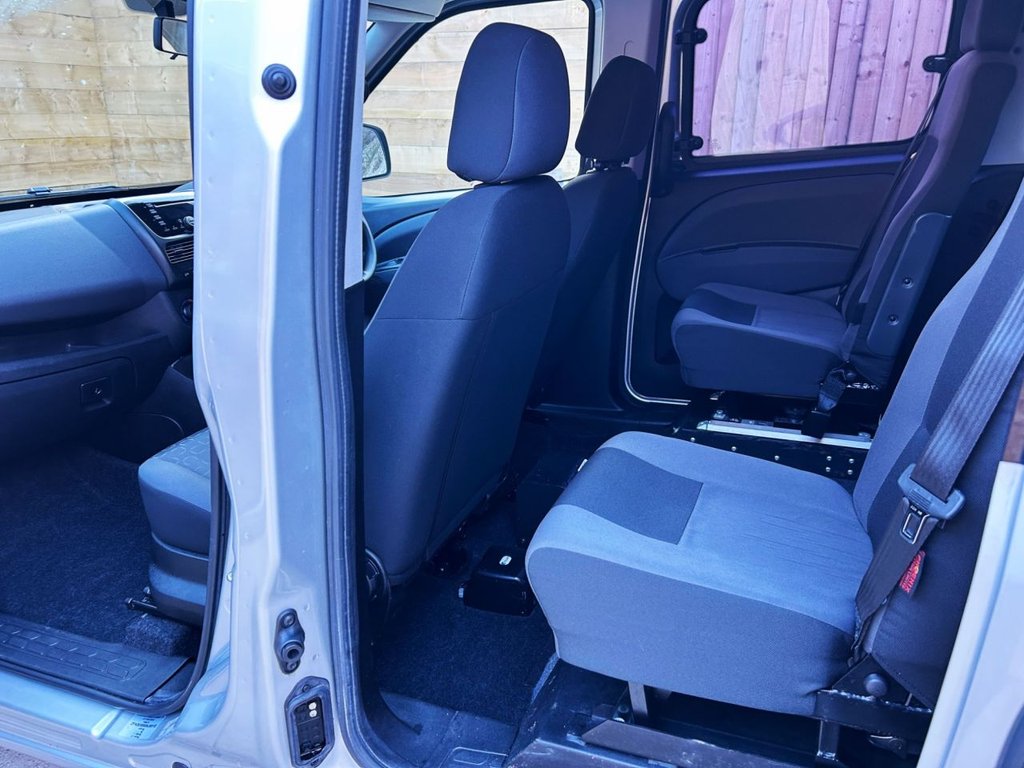 Used Fiat Doblo 2018 for sale - 76883558: Photo 24