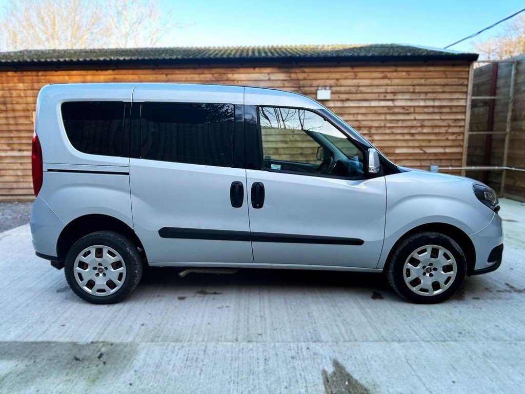 Used Fiat Doblo 2018 for sale - 76883558: Photo 7