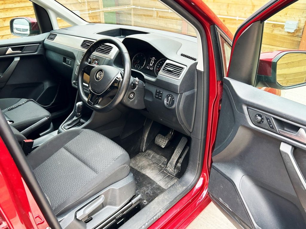 Used Volkswagen Caddy Maxi Life 2016 for sale - 76163498: Photo 14
