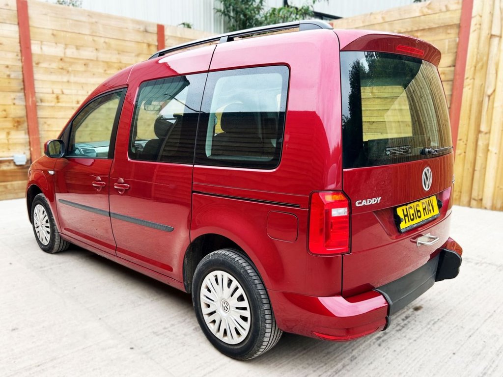 Used Volkswagen Caddy Maxi Life 2016 for sale - 76163498: Photo 9