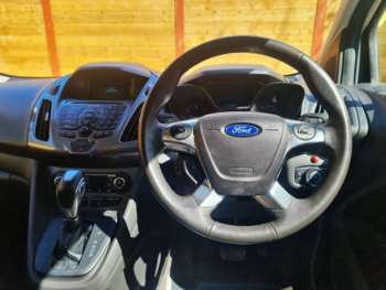 Used Ford Grand Tourneo Connect 2016 for sale - 74332377: Photo