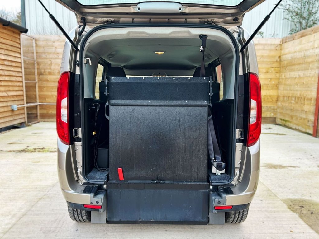 Used Fiat Doblo 2019 for sale - 76910354: Photo 11