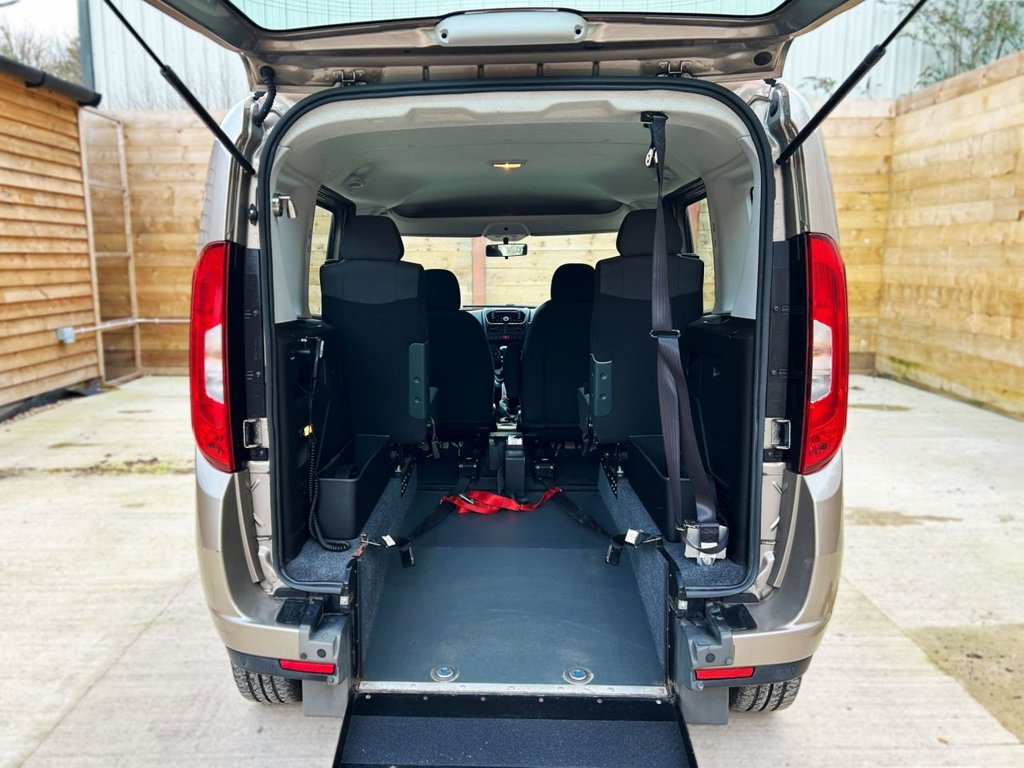 Used Fiat Doblo 2019 for sale - 76910354: Photo 12